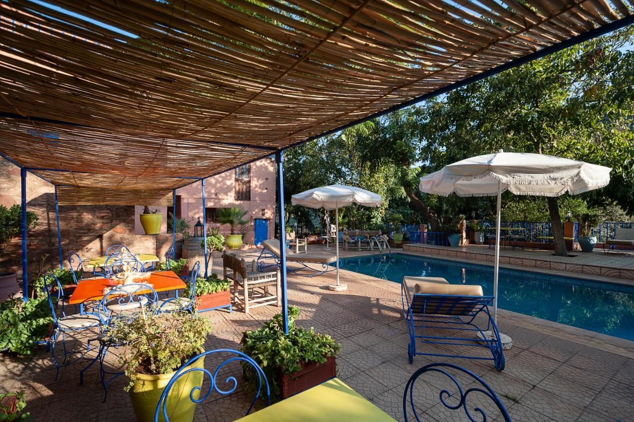 Couette-café Le Maquis 3*